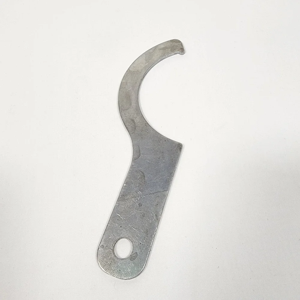 VINTAGE Oster Regency Kitchen Center Wrench for Food Grinder‎